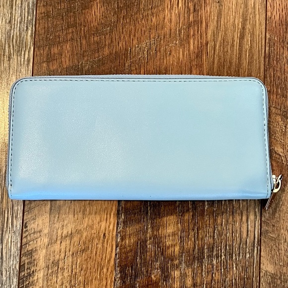 MARC JACOBS Leather Zip Around Clutch Wallet - Picture 4 of 9